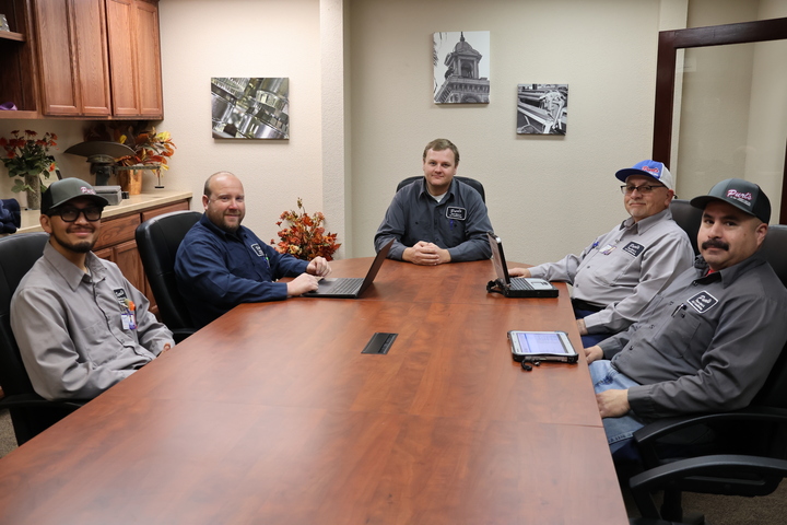 Purl&rsquo;s Service Technician Meeting